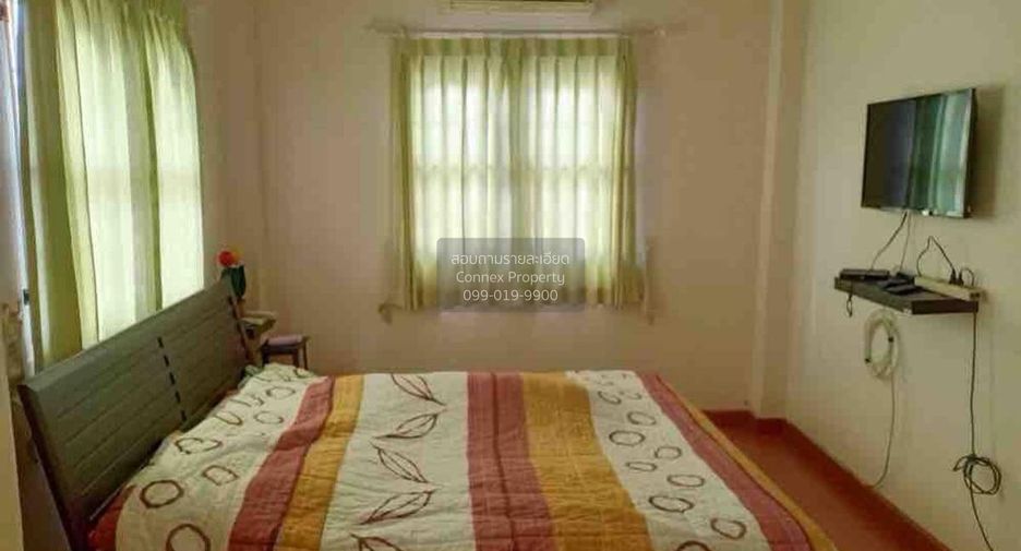 For sale 3 bedrooms house in Khlong Sam Wa, Bangkok