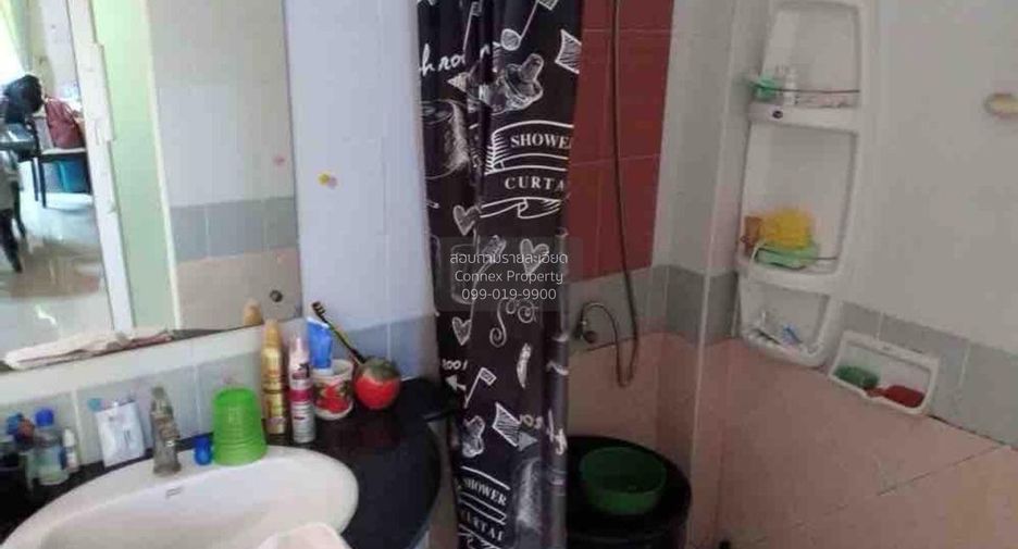 For sale 3 bedrooms house in Khlong Sam Wa, Bangkok