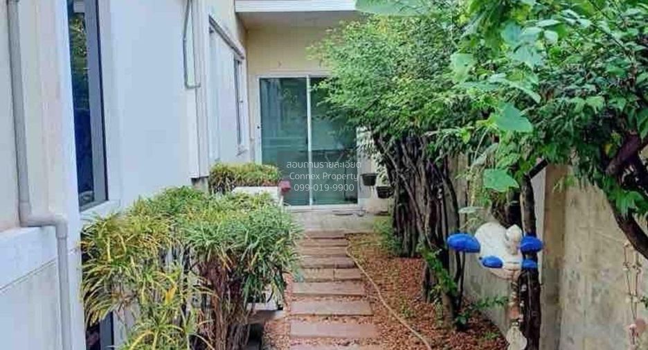For sale 3 bedrooms house in Khlong Sam Wa, Bangkok