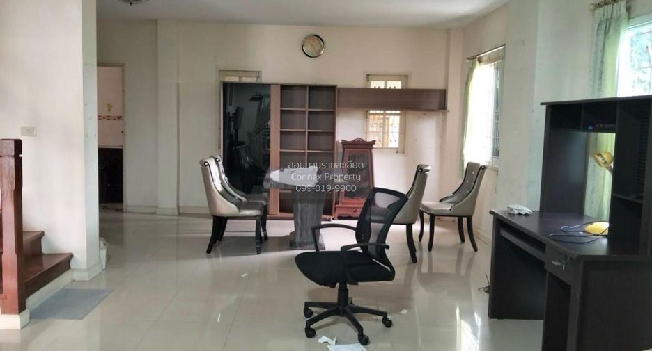For sale 3 bedrooms house in Khlong Sam Wa, Bangkok