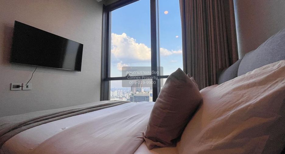 For sale 1 bed condo in Khlong Toei, Bangkok