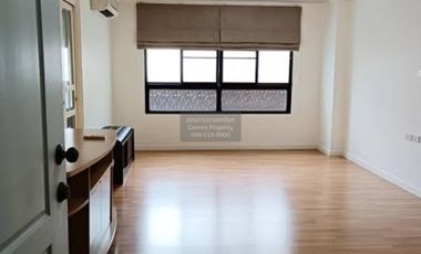 Condo en venta de 1 habitaciones en Yan Nawa, Bangkok
