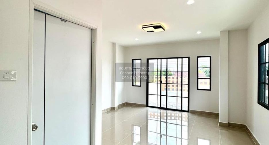 For sale 4 bedrooms house in Lam Luk Ka, Pathum Thani