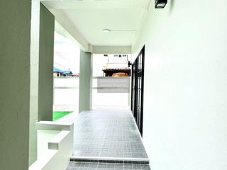 For sale 4 bedrooms house in Lam Luk Ka, Pathum Thani