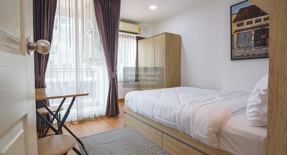 For sale 3 bedrooms condo in Bang Kapi, Bangkok
