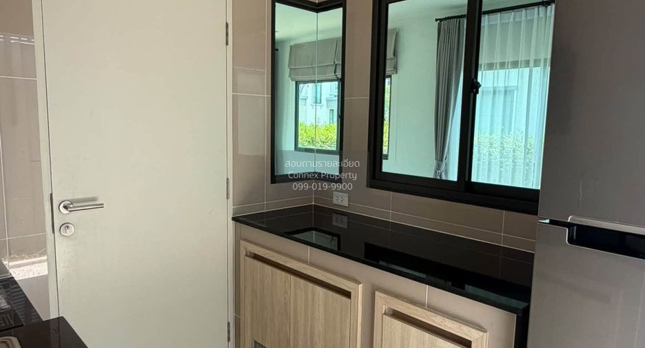 Casa en venta de 4 habitaciones en Lat Krabang, Bangkok