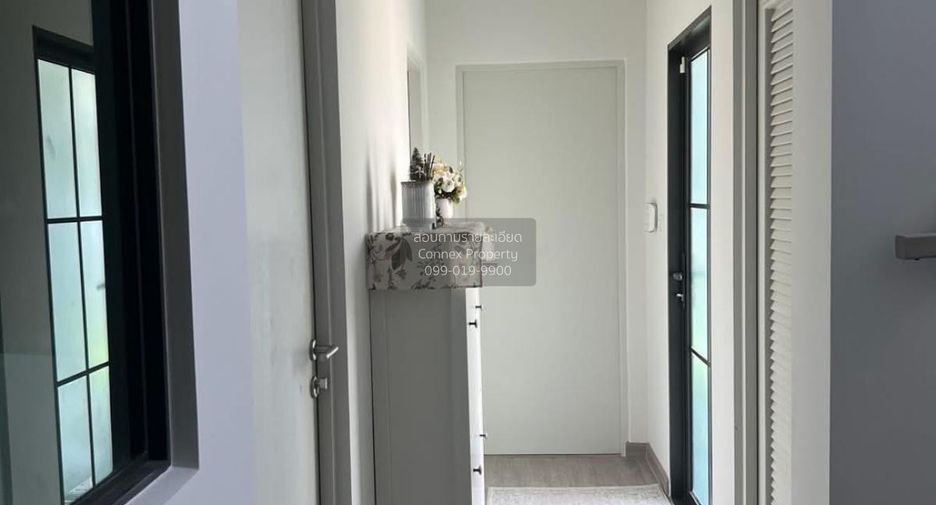 出售 4 卧室 独立屋 在 Lat Krabang, 曼谷