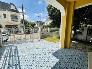 Продажа 2 спальни таунхаус в Mueang Nonthaburi, Нонтабури