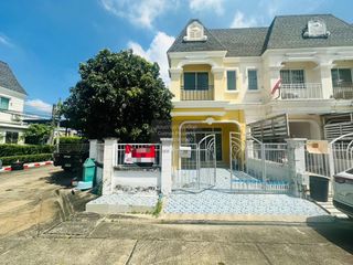 Продажа 2 спальни таунхаус в Mueang Nonthaburi, Нонтабури