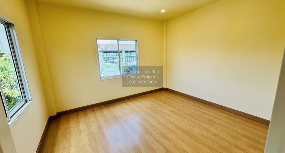 For sale 2 bedrooms townhouse in Mueang Nonthaburi, Nonthaburi