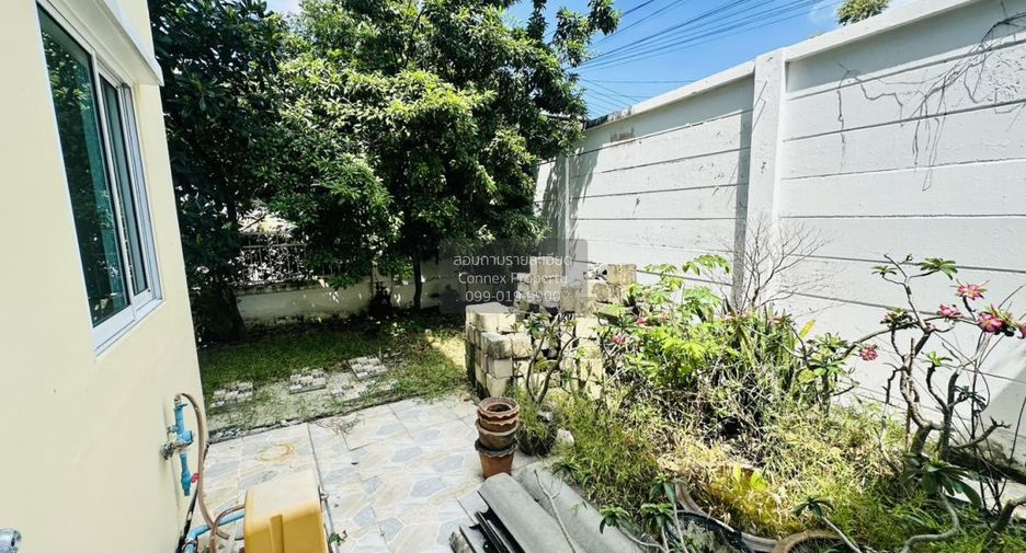 For sale 2 bedrooms townhouse in Mueang Nonthaburi, Nonthaburi