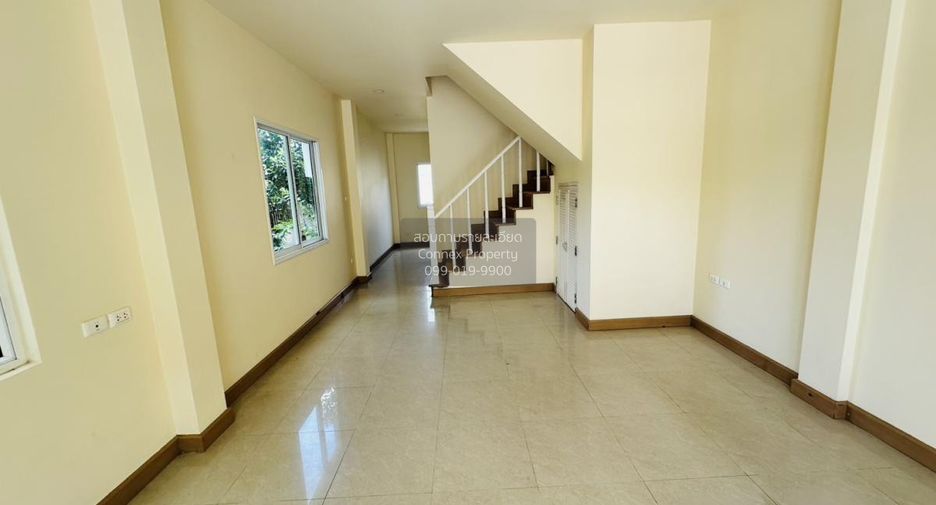 For sale 2 bedrooms townhouse in Mueang Nonthaburi, Nonthaburi