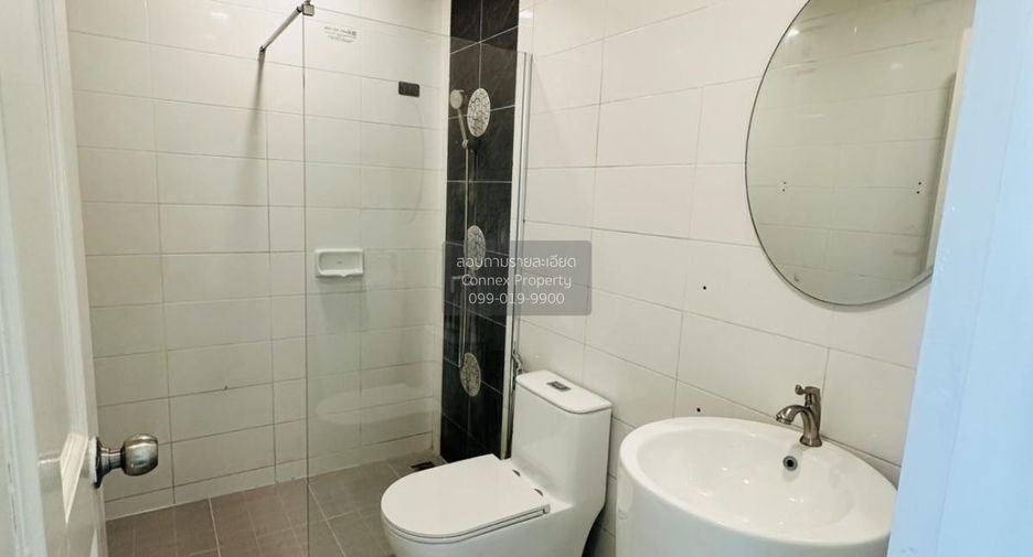 For sale 2 bedrooms townhouse in Mueang Nonthaburi, Nonthaburi