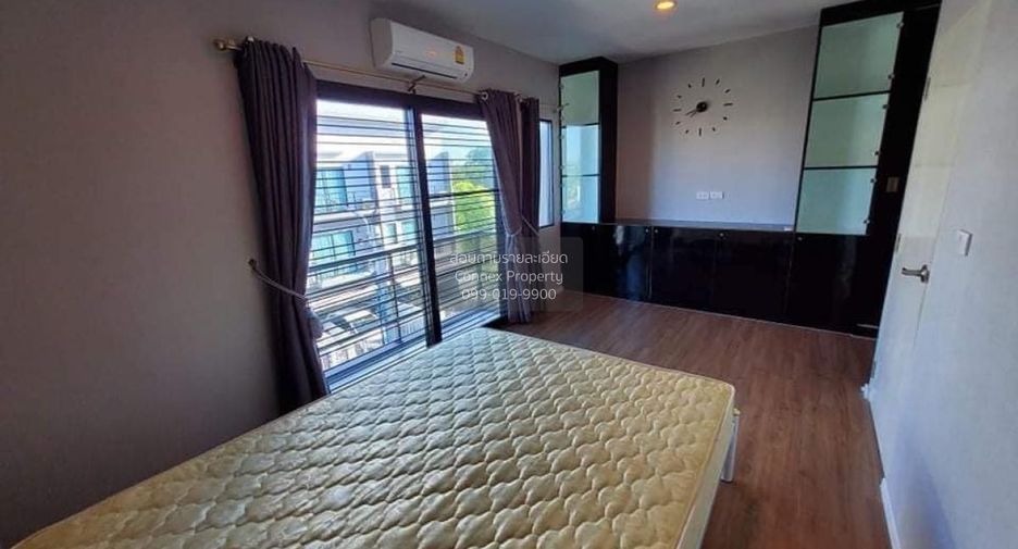 À vendre 3 chambres maison de ville à Bang Kruai, Nonthaburi