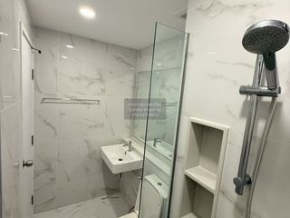 À vendre 1 chambre condo à Bangkok Yai, Bangkok