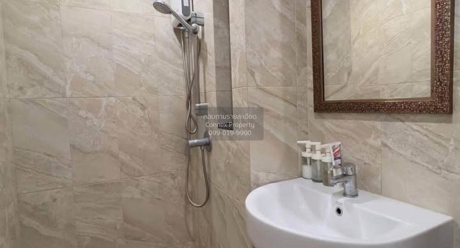 For sale 1 bed condo in Khan Na Yao, Bangkok