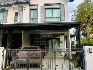 À vendre 3 chambres maison de ville à Bang Yai, Nonthaburi