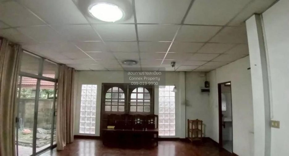 For sale 3 bedrooms house in Pak Kret, Nonthaburi