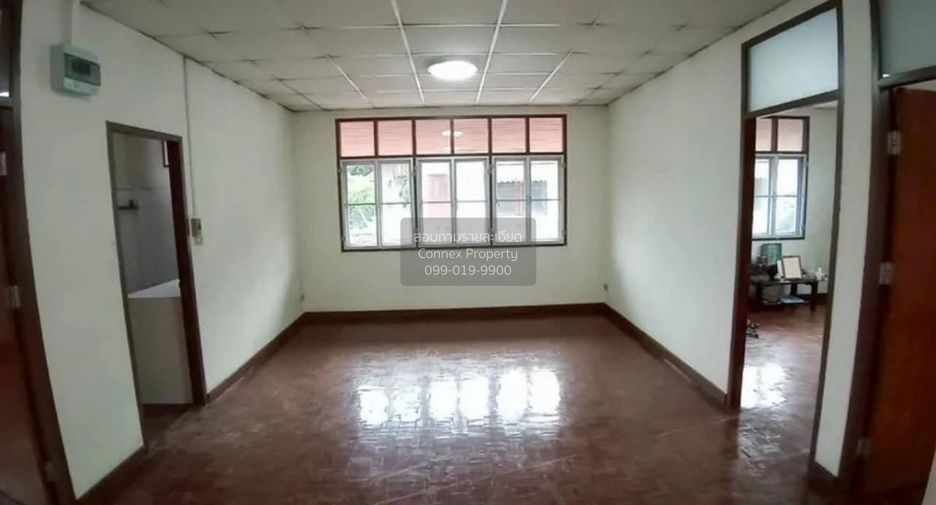 For sale 3 bedrooms house in Pak Kret, Nonthaburi