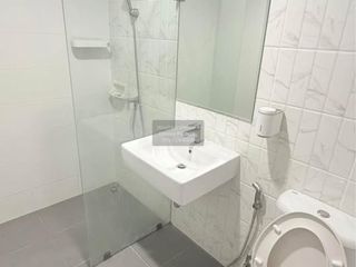 For sale 4 bedrooms townhouse in Mueang Samut Sakhon, Samut Sakhon