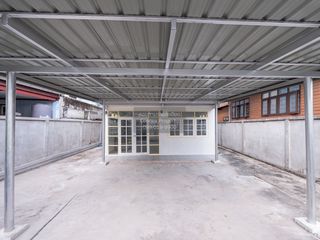 出售 3 卧室 独立屋 在 Bang Kapi, 曼谷