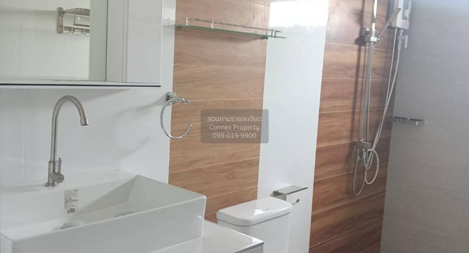 For sale 4 bedrooms house in Mueang Prachuap Khiri Khan, Prachuap Khiri Khan