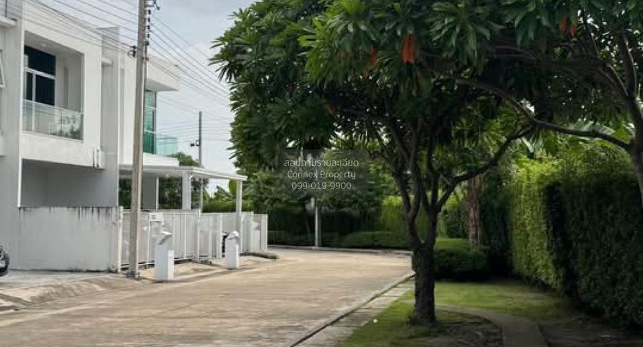 For sale 2 bedrooms townhouse in Bang Phli, Samut Prakan