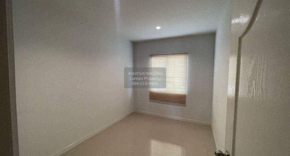 For sale 3 bedrooms townhouse in Bang Phli, Samut Prakan