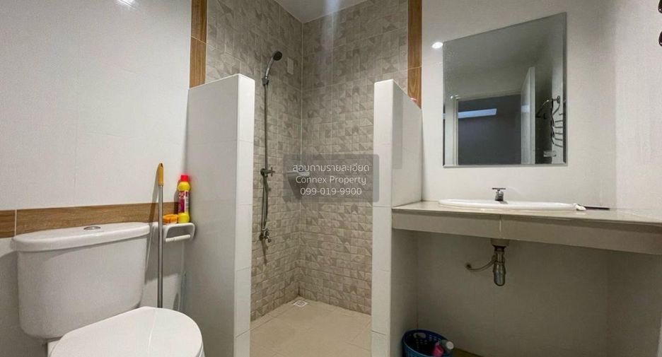 For sale 3 bedrooms townhouse in Bang Phli, Samut Prakan
