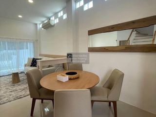 For sale 2 bedrooms townhouse in Mueang Nakhon Pathom, Nakhon Pathom