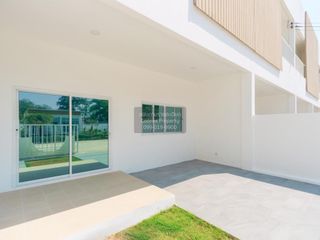 For sale 2 bedrooms townhouse in Mueang Nakhon Pathom, Nakhon Pathom