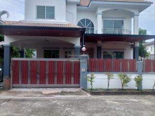 For sale 4 ベッドルーム house in Phutthamonthon, Nakhon Pathom