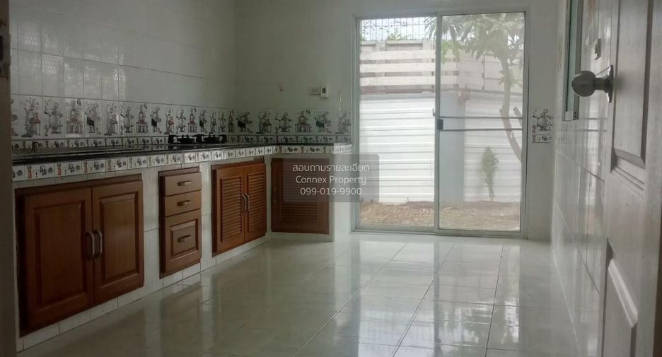 À vendre 4 chambres maison à Phutthamonthon, Nakhon Pathom