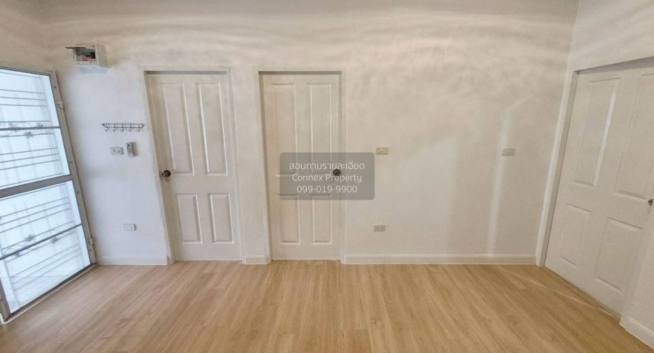 For sale 2 bedrooms townhouse in Bang Bo, Samut Prakan