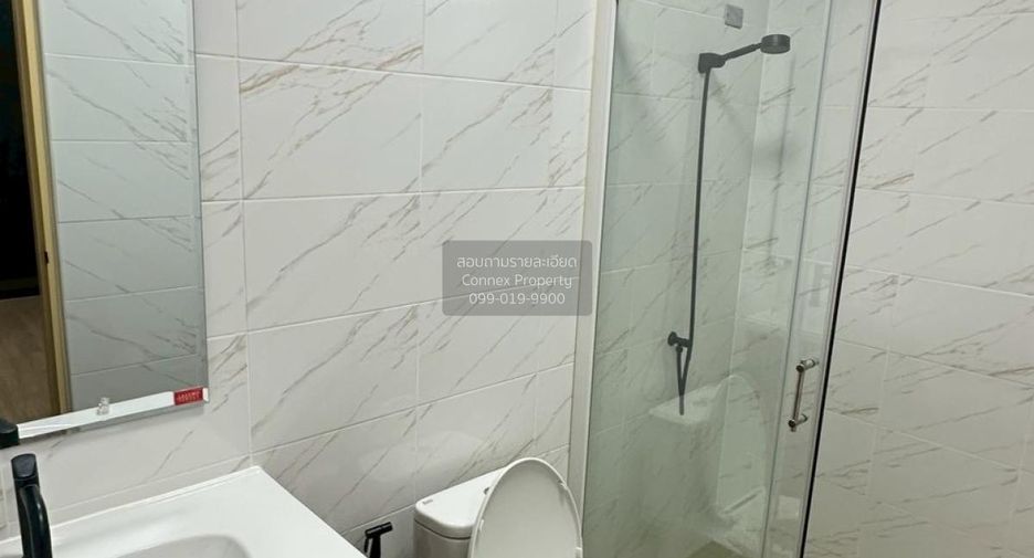 For sale 4 bedrooms townhouse in Mueang Samut Sakhon, Samut Sakhon