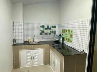 For sale 4 bedrooms townhouse in Mueang Samut Sakhon, Samut Sakhon
