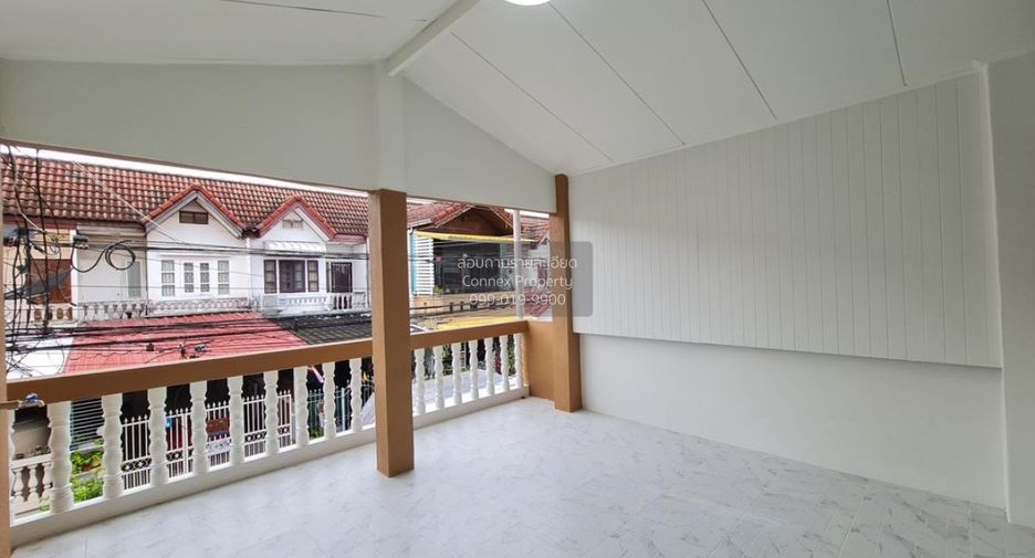 For sale 3 bedrooms townhouse in Bueng Kum, Bangkok