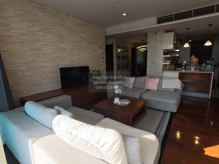 Condo en venta de 3 habitaciones en Bang Kho Laem, Bangkok