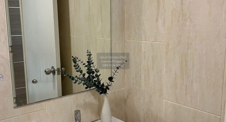 À vendre 1 chambre condo à Lat Phrao, Bangkok