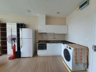 For sale 1 Beds condo in Khlong San, Bangkok