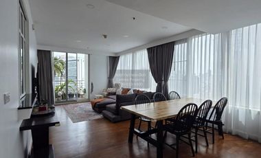 Condo en venta de 3 habitaciones en Khlong Toei, Bangkok