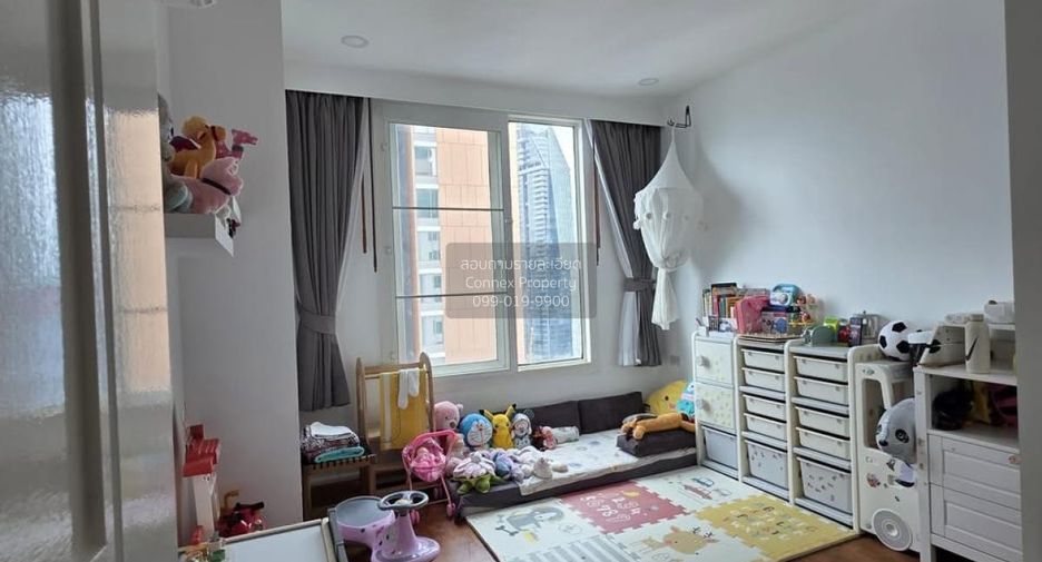 ขาย 3 ห้องนอน คอนโด ใน คลองเตย, กรุงเทพฯ