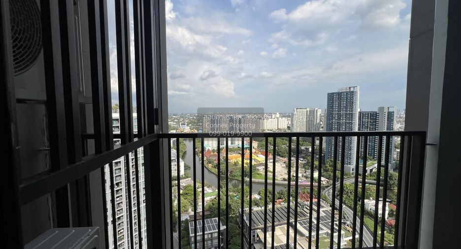 À vendre 2 chambres condo à Watthana, Bangkok