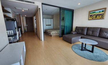 For rent 1 bed condo in Khlong Toei, Bangkok