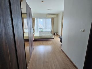 For rent 3 bedrooms condo in Bang Kho Laem, Bangkok