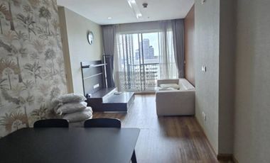 Wohnung zur Miete mit 2 Zimmer in Khlong Toei, Bangkok