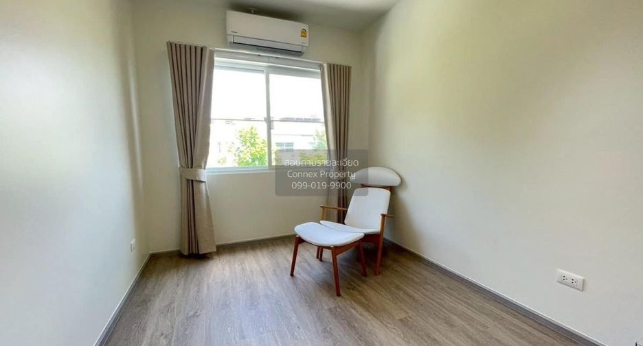 For rent 3 bedrooms townhouse in Prawet, Bangkok
