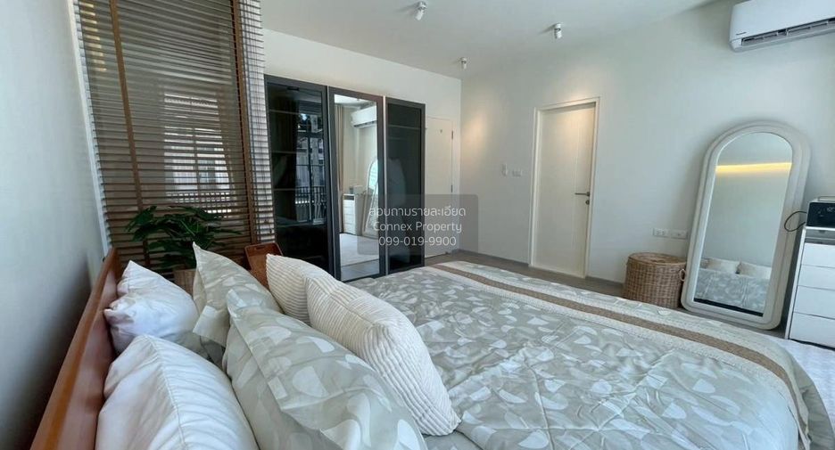 For rent 3 bedrooms townhouse in Prawet, Bangkok
