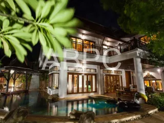 For Rent 4 Bedroom House In Bang Lamung, Chonburi