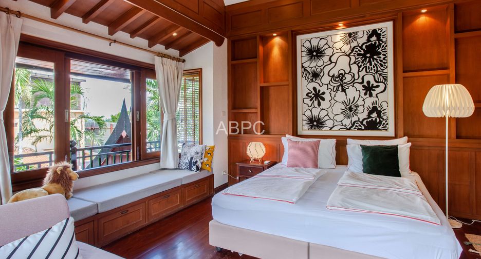 For rent and for sale 4 bedrooms house in Bang Lamung, Chonburi